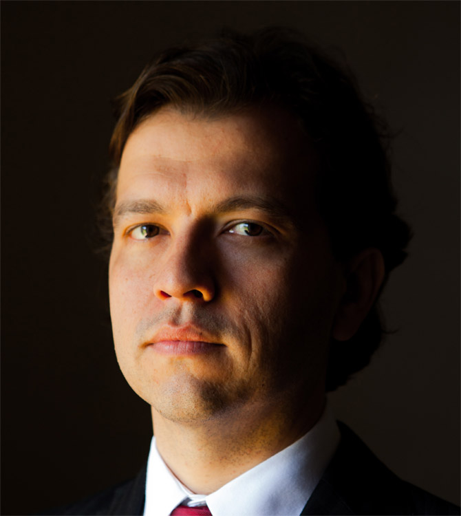 Leandro Carvalho, conductor