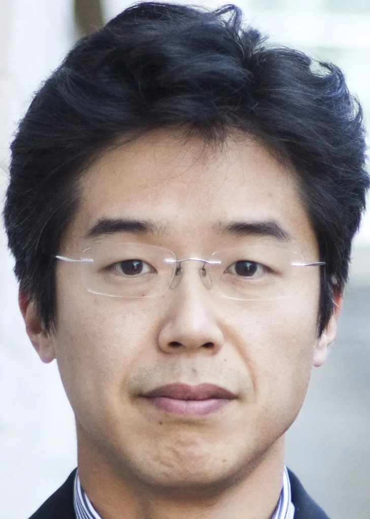 Paul Ghun Kim conductor