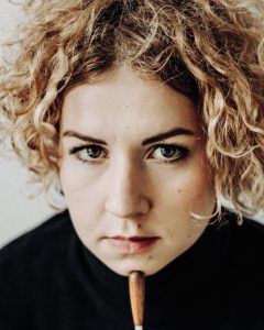 Barbara Dragan conductor