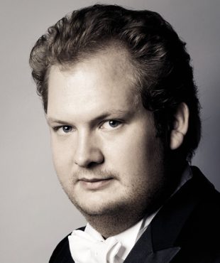 Jesko Sirvend, conductor