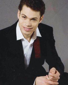 Dominic Grier conductor