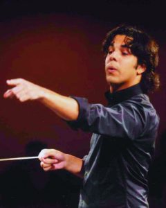 Domingo Hindoyan conductor