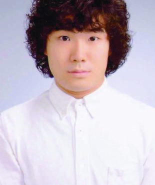 Yoshinao Kihara conductor