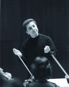 Mikhail Leontyev conductor
